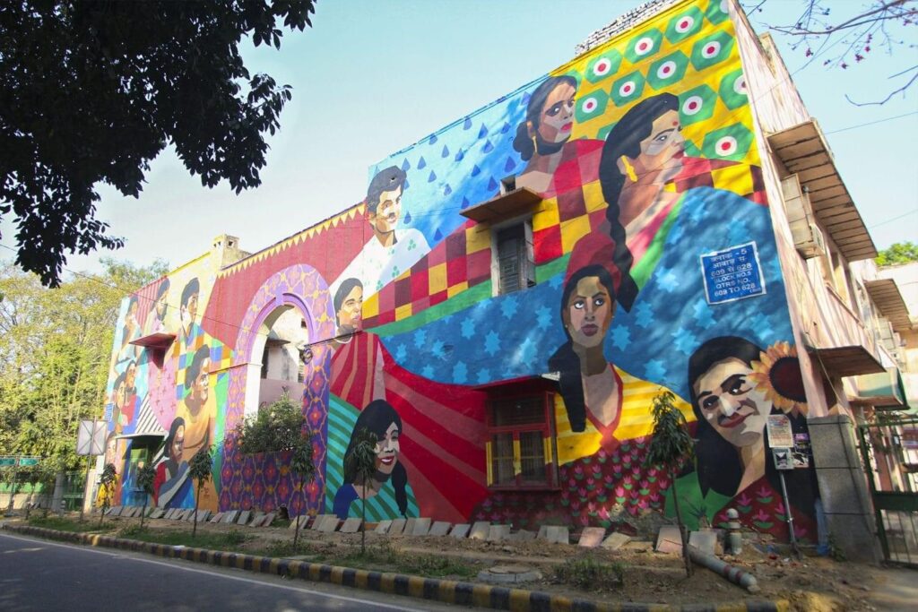 what is meaning of street art