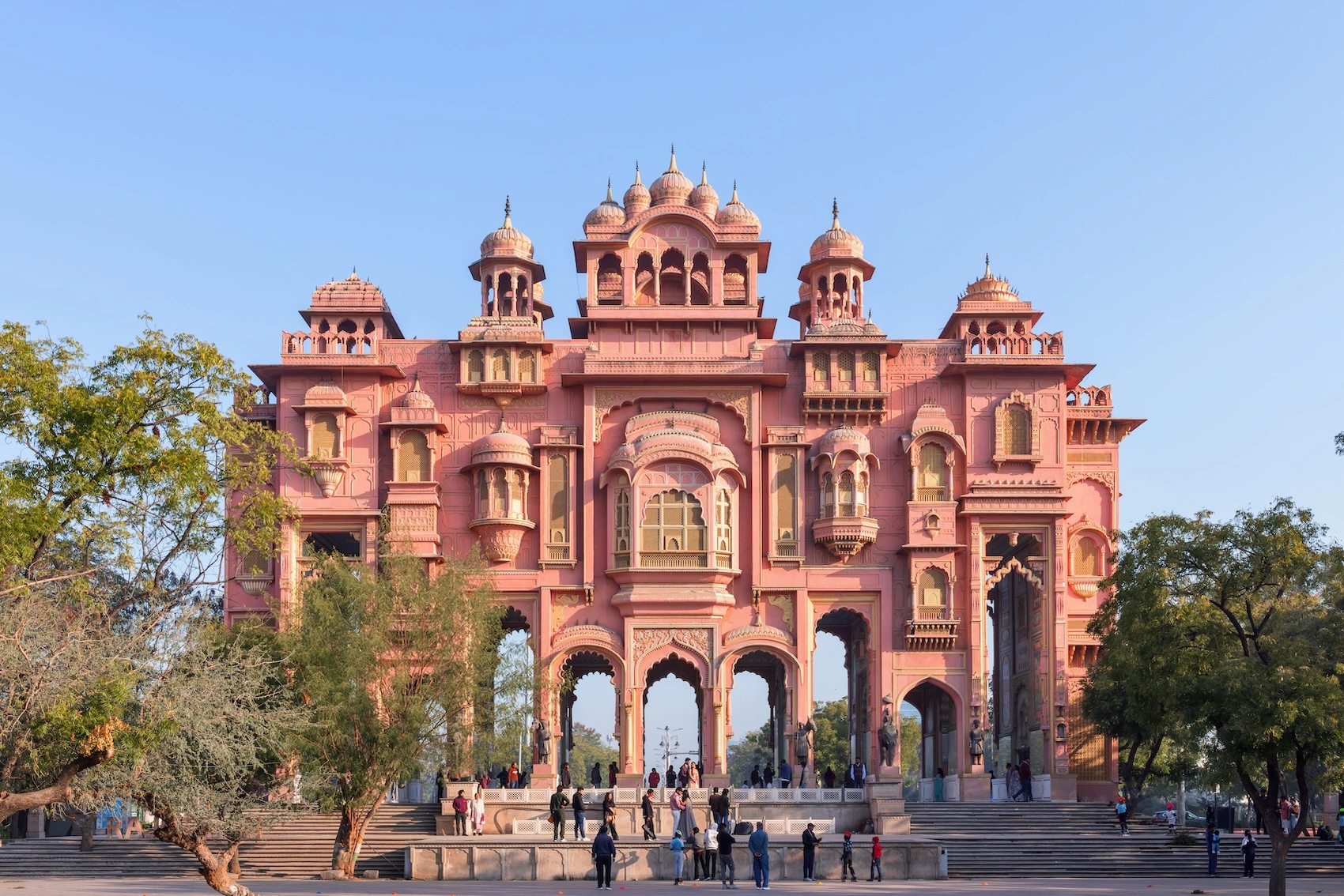 Patrika Gate